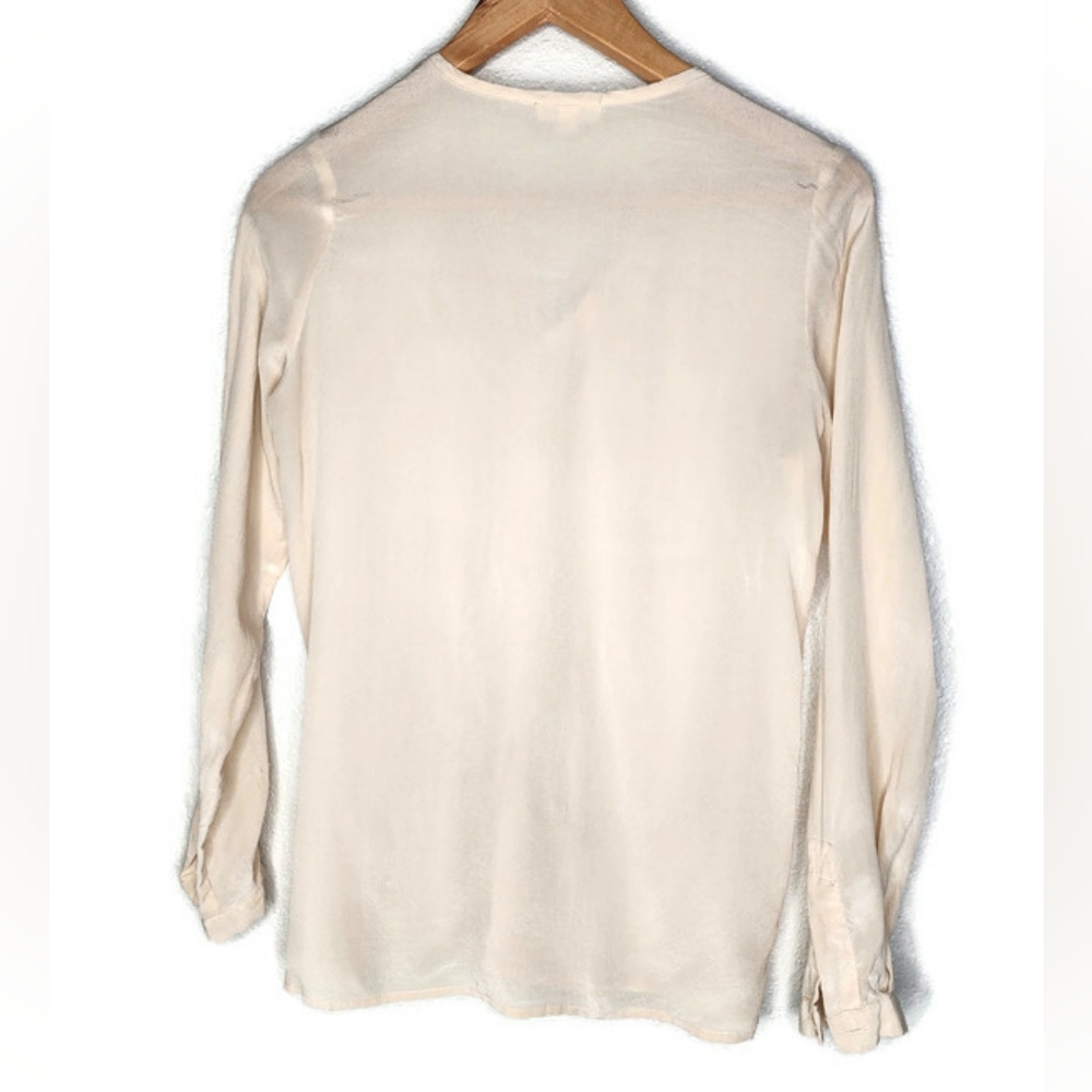 Urban Outfitters Silence+Noise Ivory Silk Blouse Size XS - Picture 2 of 5